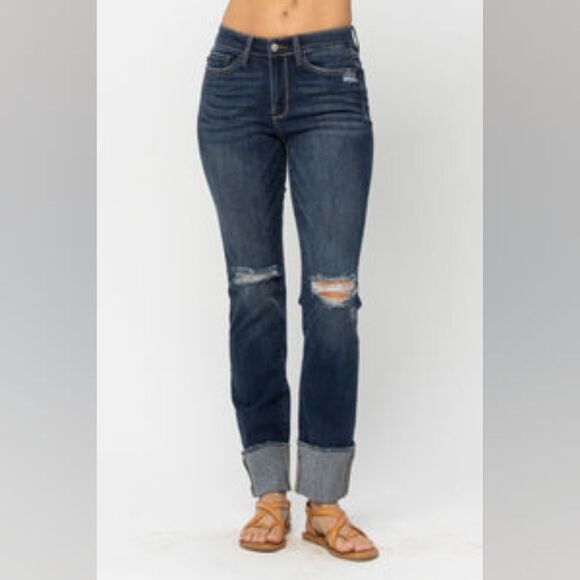 Judy Blue Mid-rise, Straight Fit Size 13/31 Cuff - Picture 1 of 5
